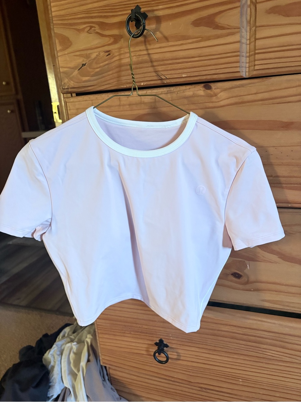 Lululemon Tight Fight Cropped Shelf Bra Tshirt